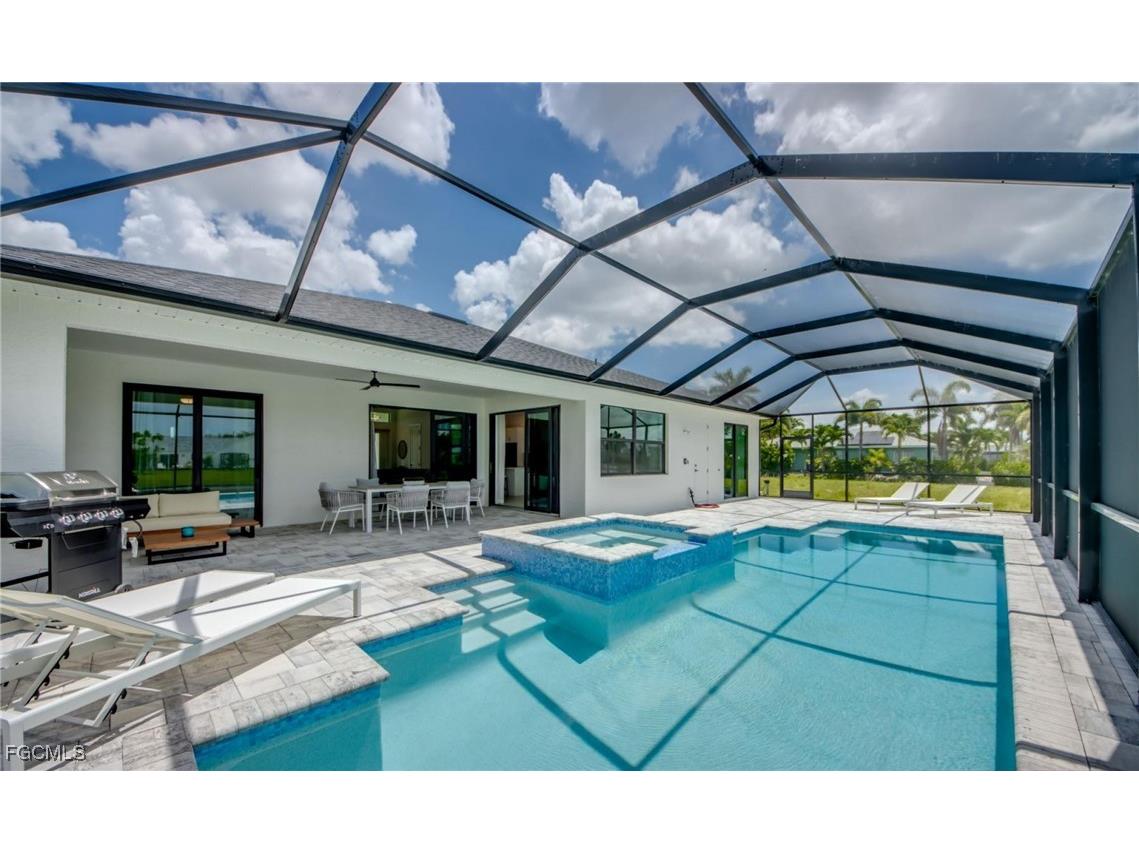 326 SW 31st Terrace Cape Coral FL 33914 2026002460 image34