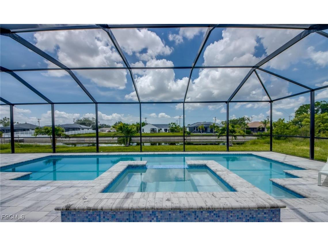 326 SW 31st Terrace Cape Coral FL 33914 2026002460 image38