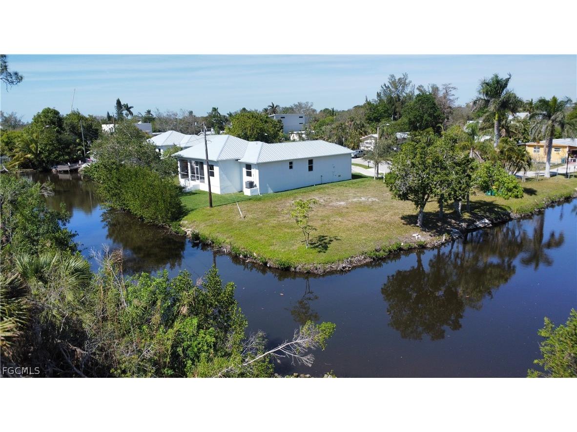 3260 Lunar Street Naples FL 34112 2026013397 image5