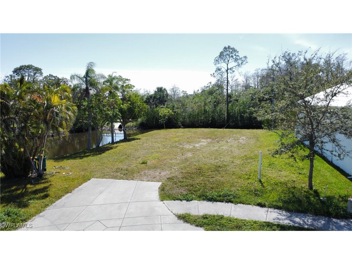 3260 Lunar Street Naples FL 34112 225061846 image1