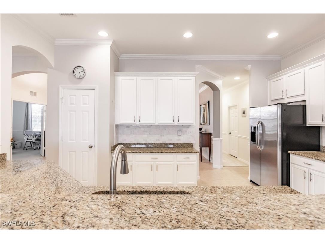 3260 Magnolia Landing Lane North Fort Myers FL 33917 225056613 image9