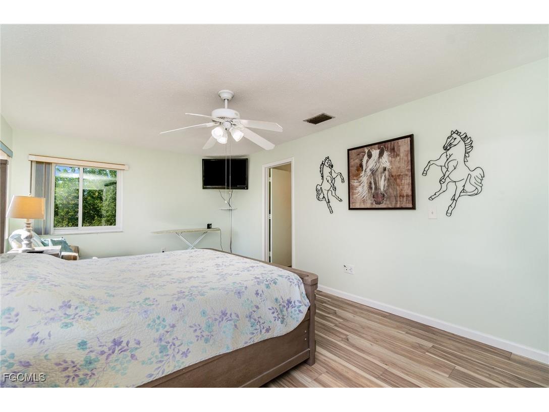 3260 Pinetree Street Port Charlotte FL 33952 2025007841 image14