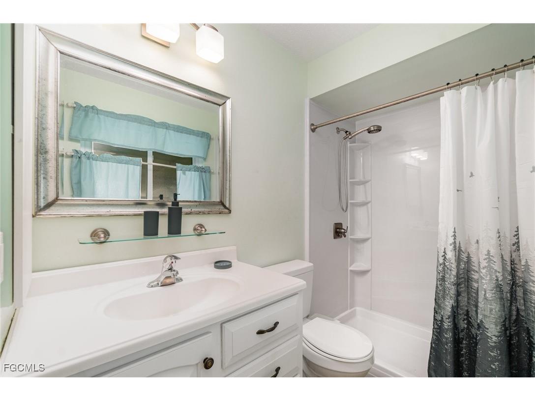 3260 Pinetree Street Port Charlotte FL 33952 2025007841 image18