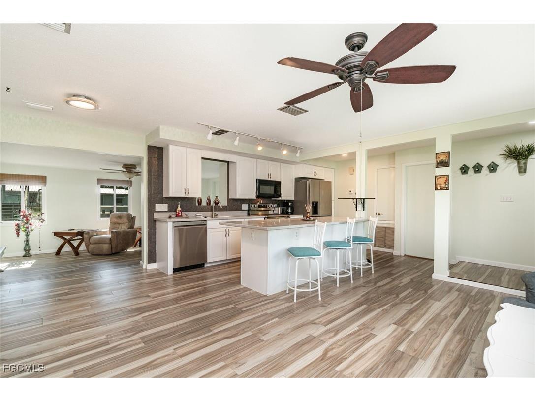 3260 Pinetree Street Port Charlotte FL 33952 2025007841 image4