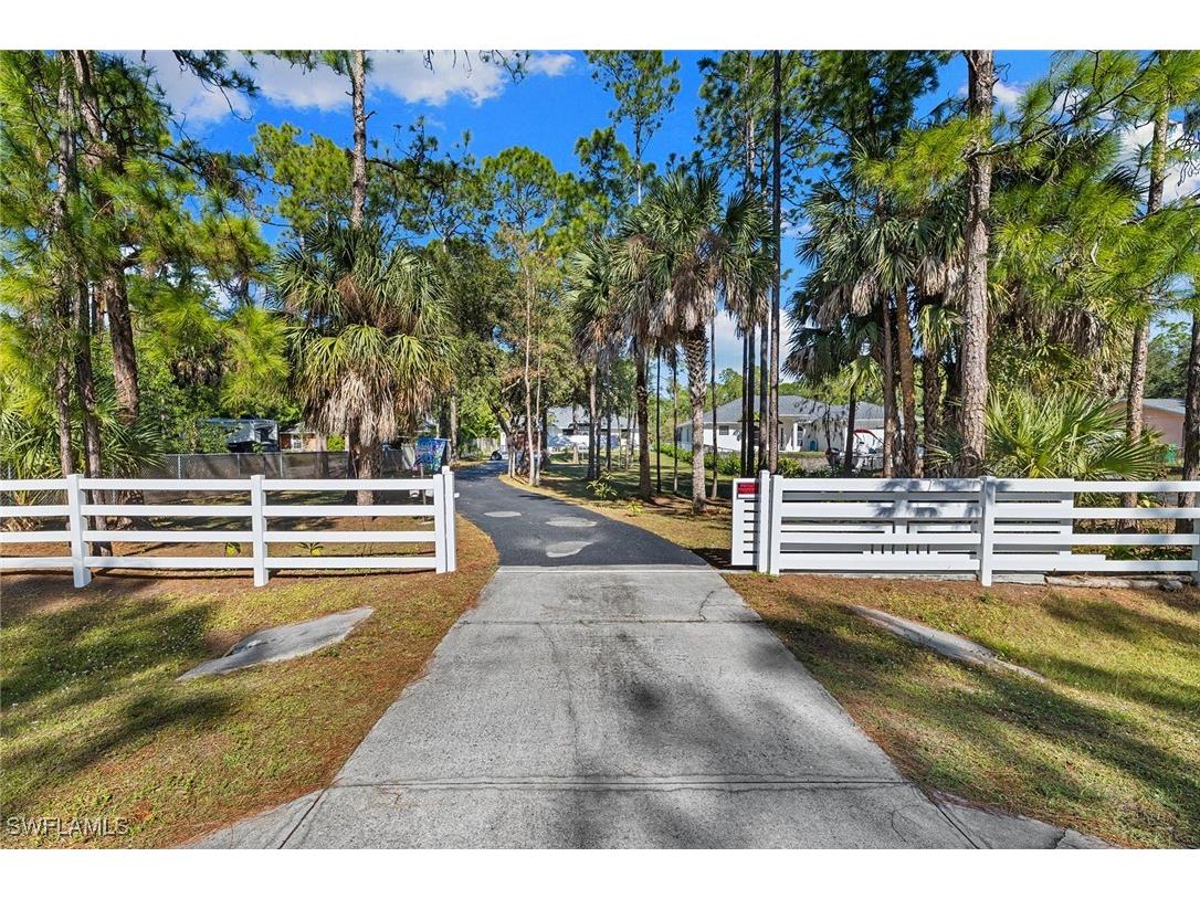 3261 8th Avenue SE Naples FL 34117 226000376 image31