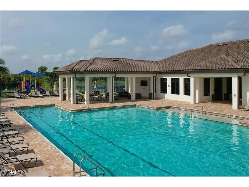 3261 Altimira Drive Fort Myers FL 33905 2025024959 image42