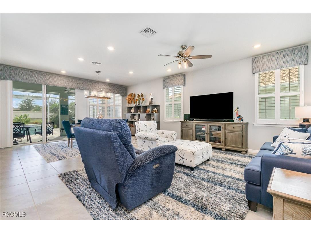 3261 Apple Blossom Drive Alva FL 33920 2025011701 image18