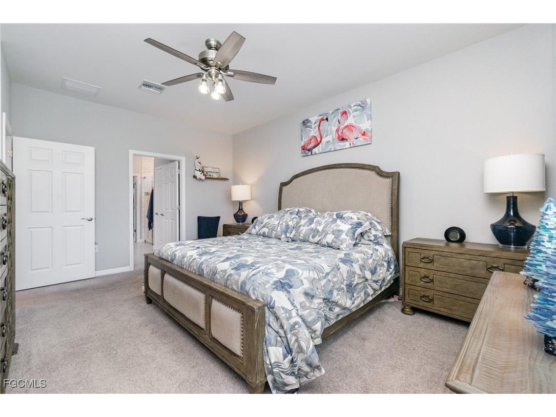 3261 Apple Blossom Drive Alva FL 33920 2025011701 image23