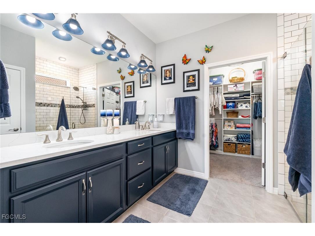 3261 Apple Blossom Drive Alva FL 33920 2025011701 image28