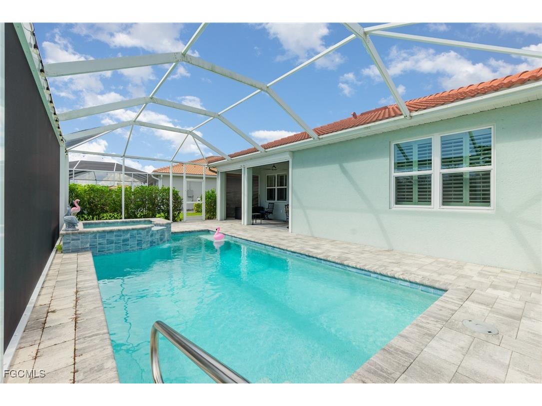 3261 Apple Blossom Drive Alva FL 33920 2025011701 image34