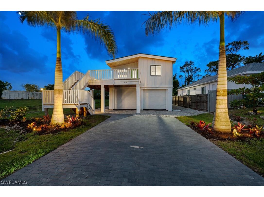 3262 Andrews Avenue Naples FL 34112 223041683 image1