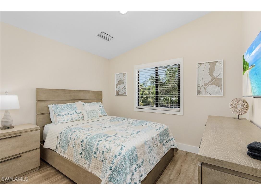 3262 Andrews Avenue Naples FL 34112 225029956 image12