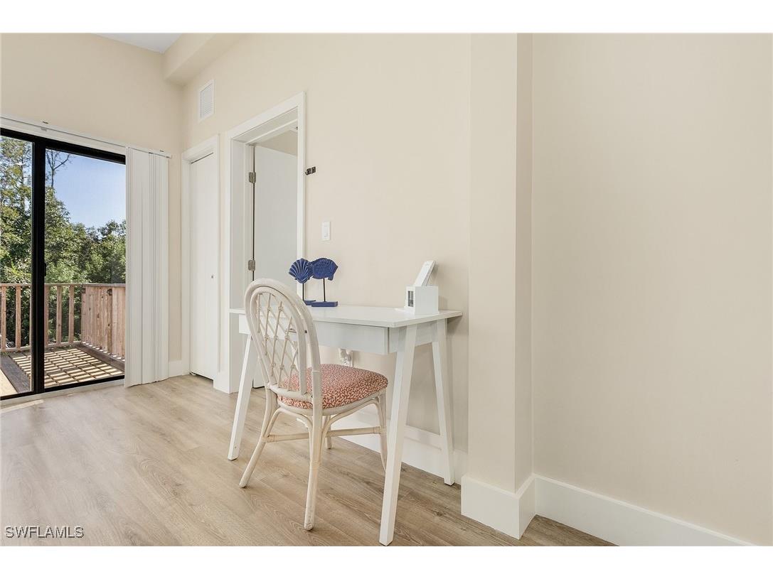 3262 Andrews Avenue Naples FL 34112 225029956 image8