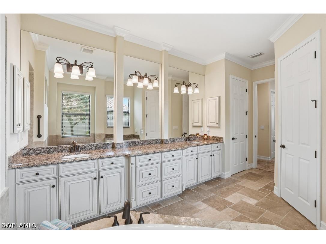 3266 Runaway Lane Naples FL 34114 226024450 image17