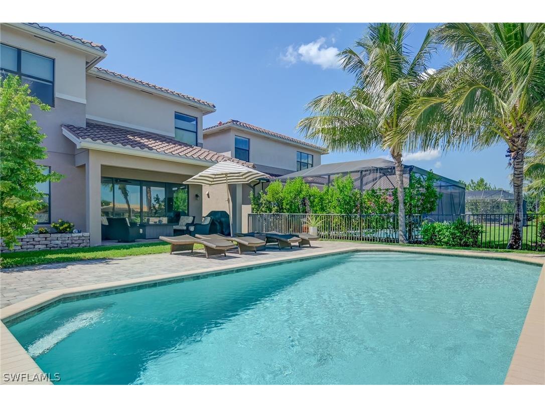 3267 Tahoe Court Naples FL 34119 222076043 image1