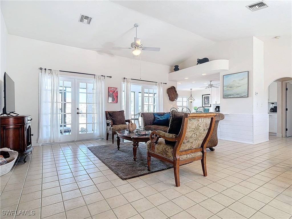 327 Conners Avenue Naples FL 34108 224099956 image11