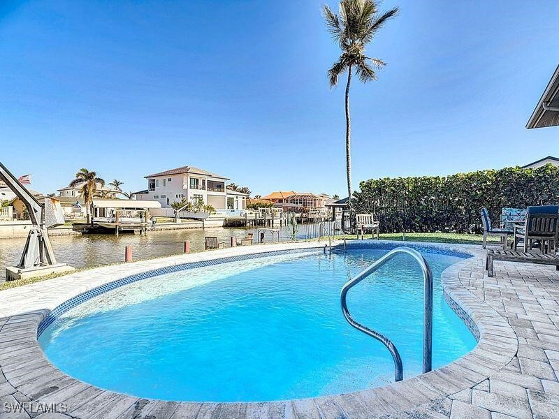 327 Conners Avenue Naples FL 34108 224099956 image2