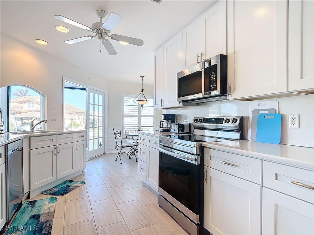 327 Conners Avenue Naples FL 34108 224099956 image20