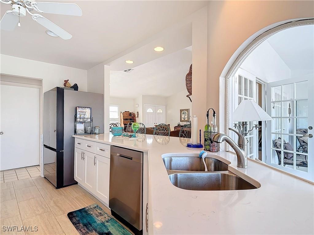 327 Conners Avenue Naples FL 34108 224099956 image23