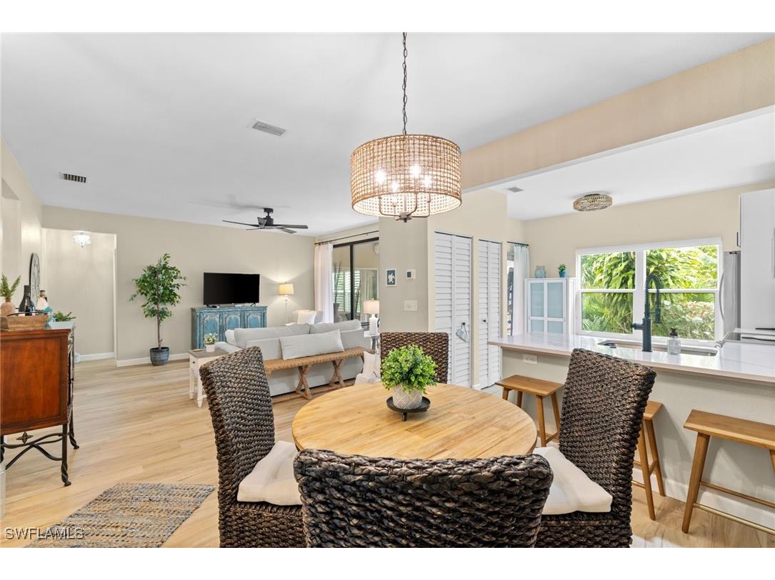327 Emerald Bay Circle #W6 Naples FL 34110 226002599 image10