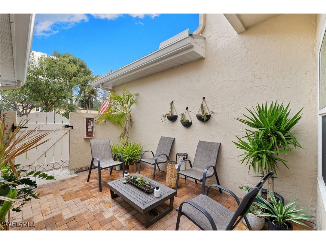 327 Emerald Bay Circle #W6 Naples FL 34110 226002599 image30