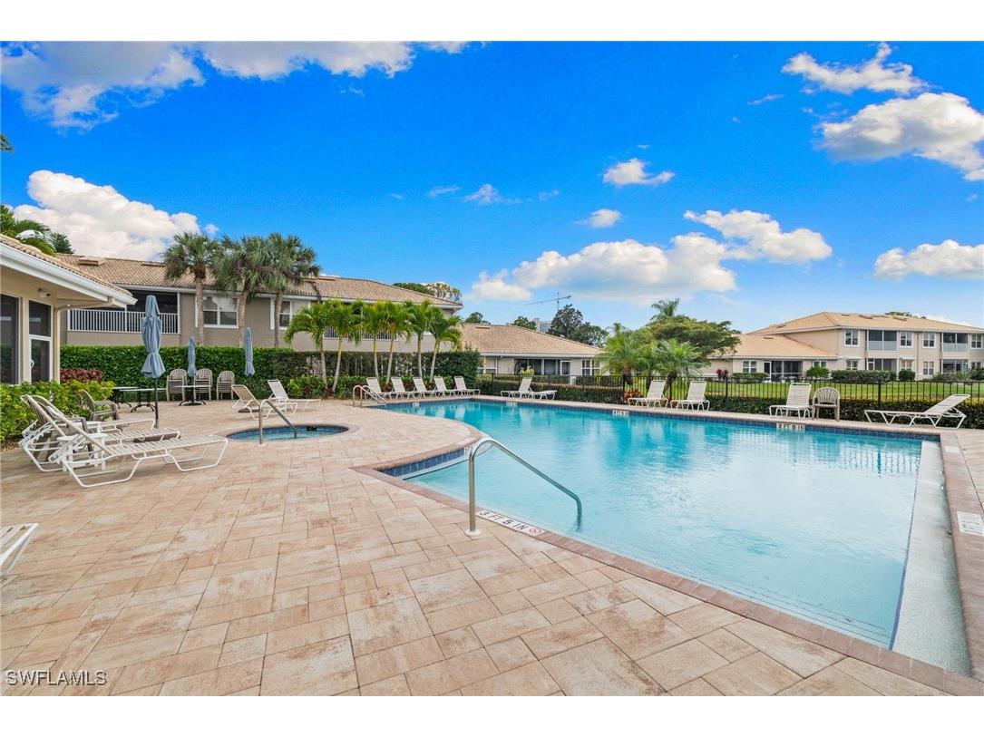 327 Emerald Bay Circle #W6 Naples FL 34110 226002599 image34