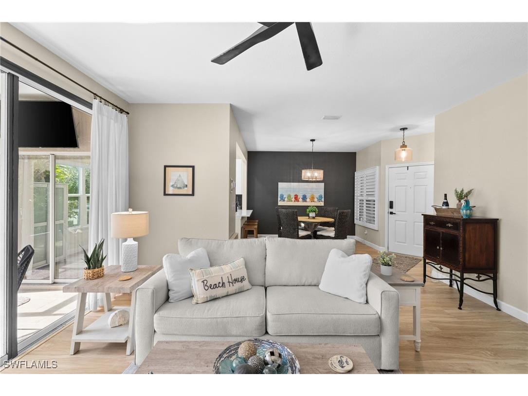 327 Emerald Bay Circle #W6 Naples FL 34110 226002599 image5