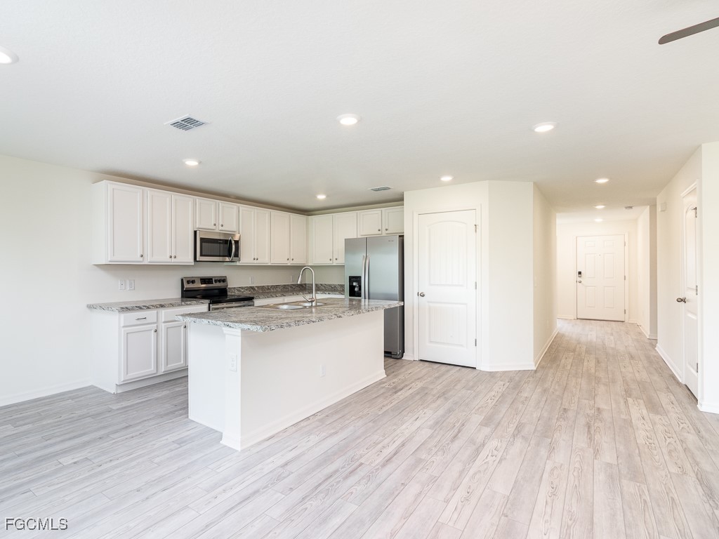 327 Kismet Parkway E Cape Coral FL 33909 2026002278 image4