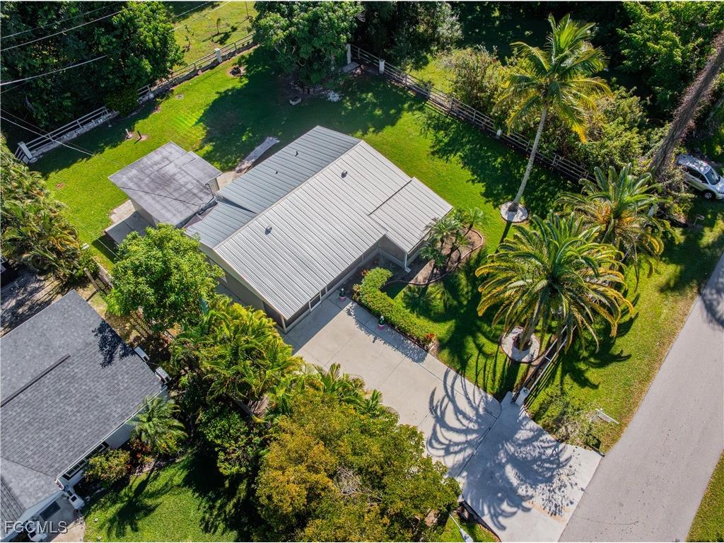 327 Montgomery Avenue Fort Myers FL 33905 2025019357 image11