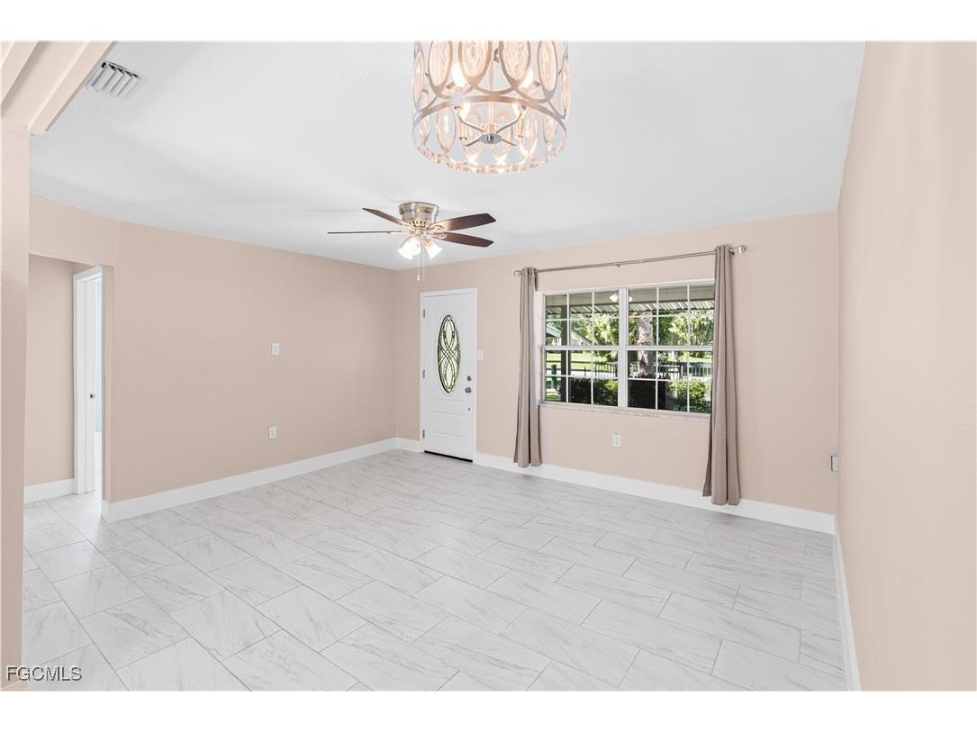 327 Montgomery Avenue Fort Myers FL 33905 2025019357 image20