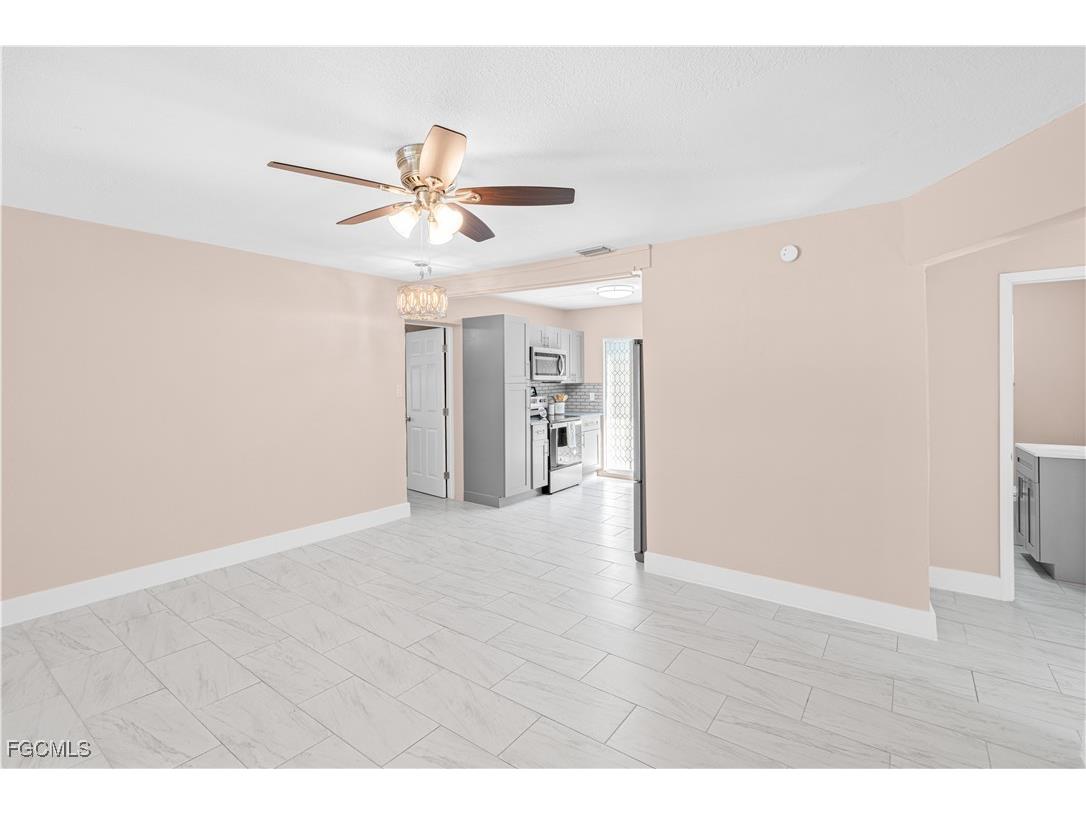 327 Montgomery Avenue Fort Myers FL 33905 2025019357 image22