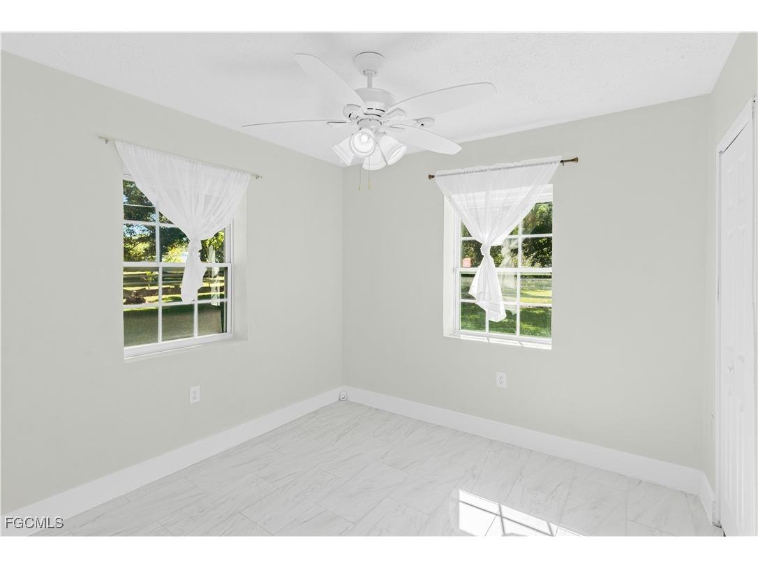 327 Montgomery Avenue Fort Myers FL 33905 2025019357 image36