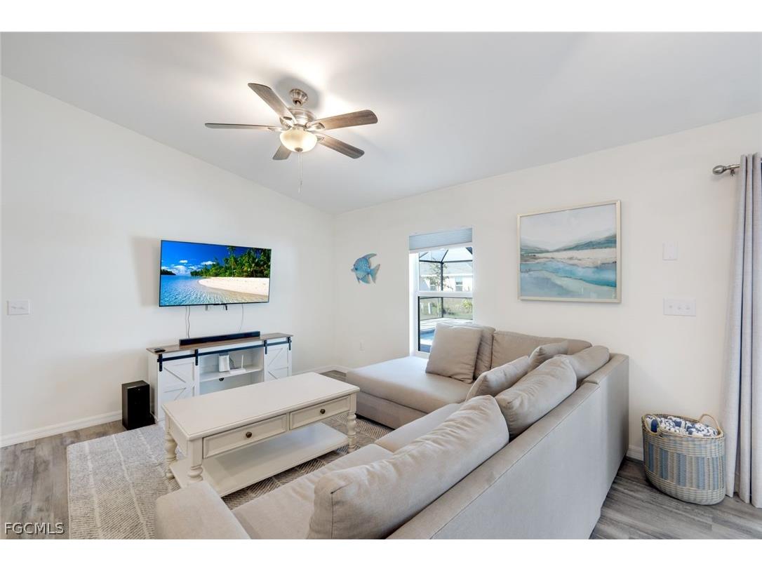 327 NW 23rd Street Cape Coral FL 33993 2026013748 image8