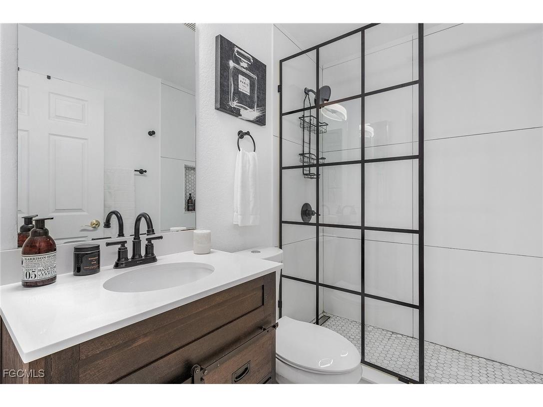 327 SW 26th Terrace Cape Coral FL 33914 2025024880 image17