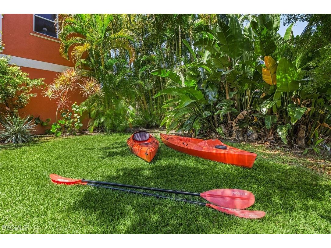 327 SW 26th Terrace Cape Coral FL 33914 2025024880 image28