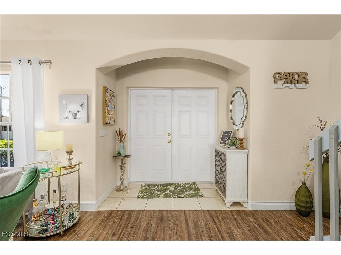 327 SW 26th Terrace Cape Coral FL 33914 2025024880 image8