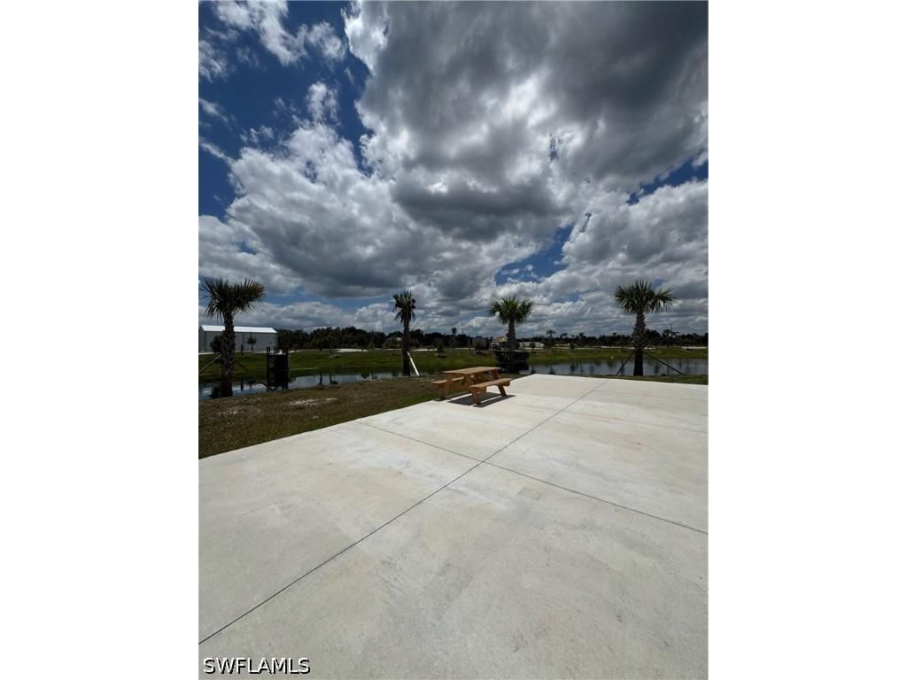 327 Sovereign Street Punta Gorda FL 33982 226007906 image9