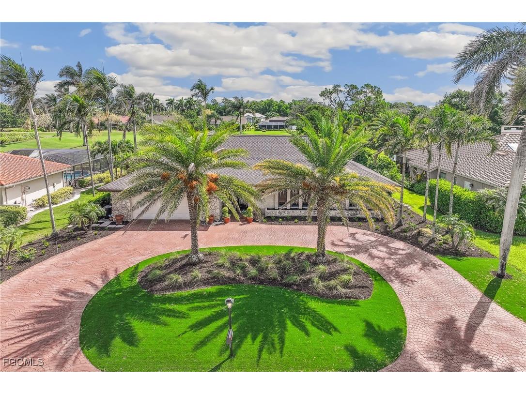 327 Torrey Pines Point Naples FL 34113 2025002387 image1