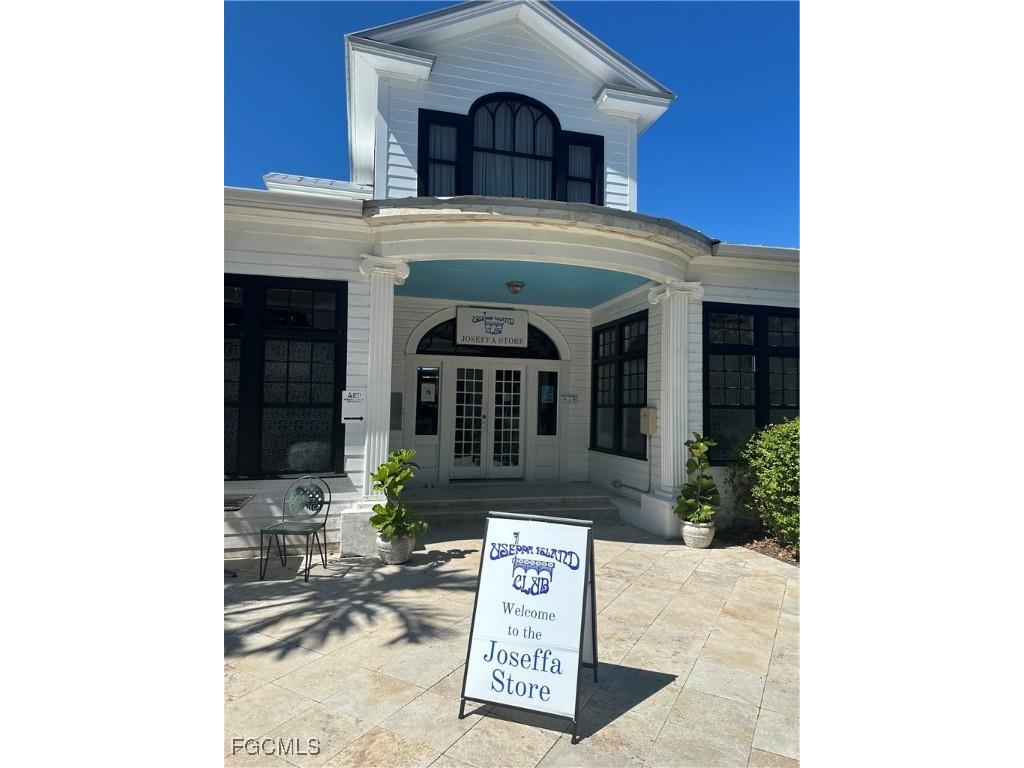 327 Useppa Island Useppa Island FL 33924 2025006623 image10