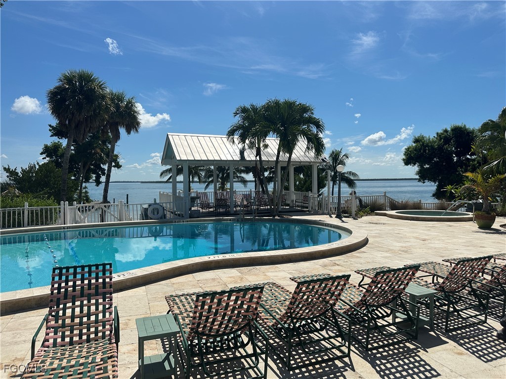 327 Useppa Island Useppa Island FL 33924 2025006623 image13