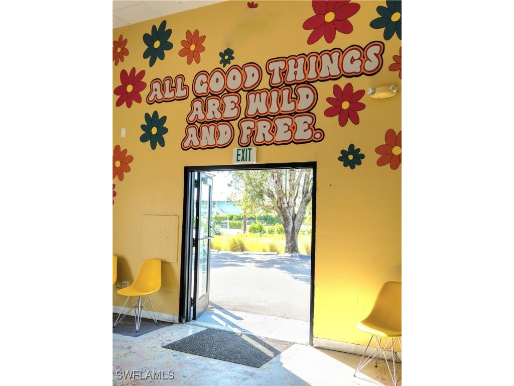 3270 Bayshore Drive Naples FL 34112 225057035 image13