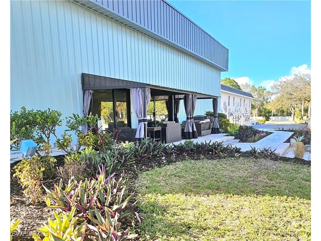 3270 Bayshore Drive Naples FL 34112 225057035 image3