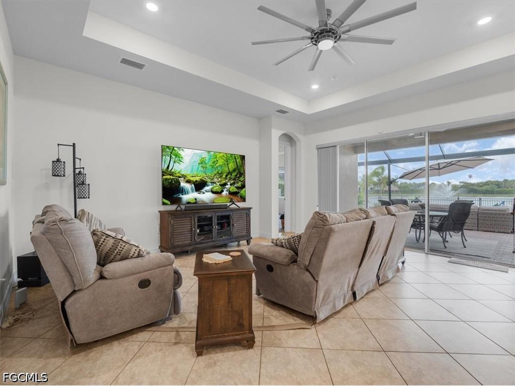 3271 Baravaldo Circle Cape Coral FL 33909 2026024564 image20