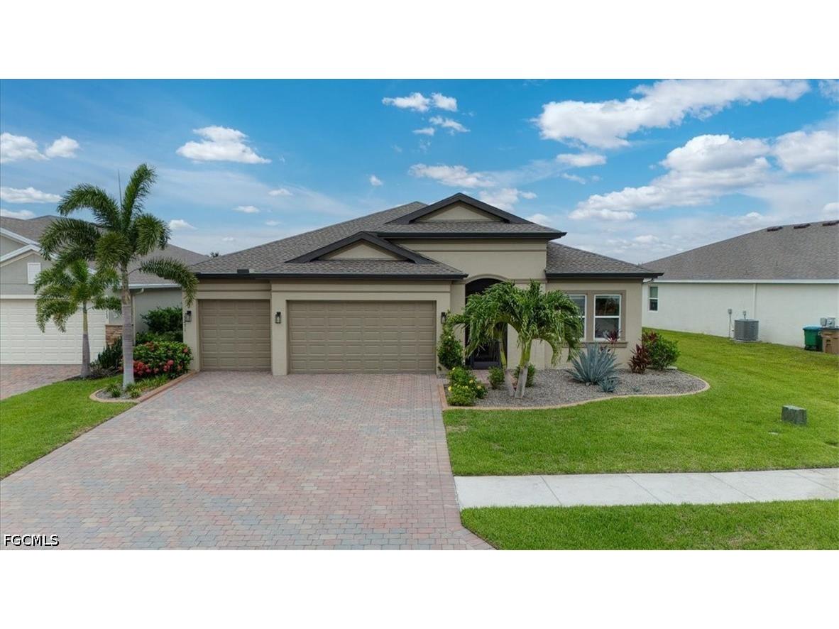 3271 Baravaldo Circle Cape Coral FL 33909 2026024564 image3