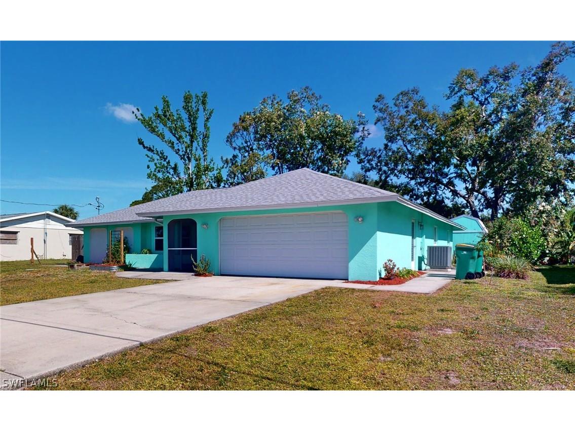 3271 Brooklyn Avenue Port Charlotte FL 33952 224005111 image1