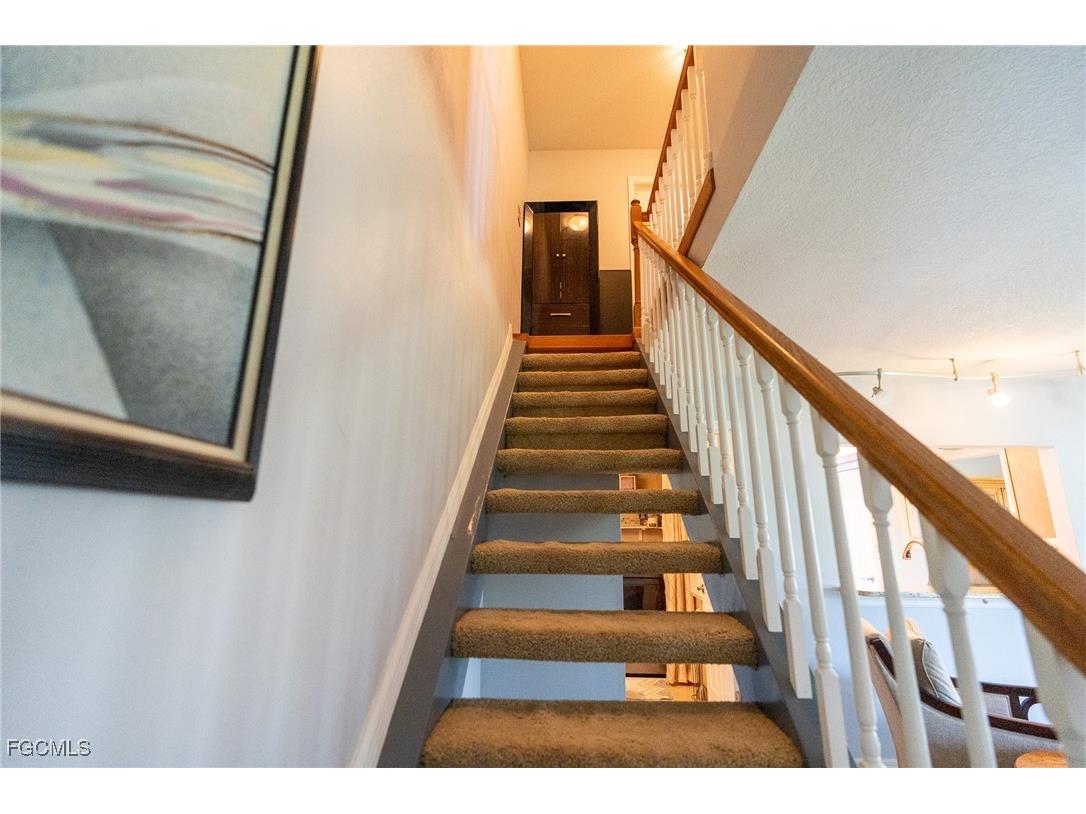 3271 Maple Leaf Circle #3 Fort Myers FL 33907 2025020957 image19