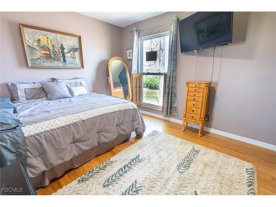 3271 Maple Leaf Circle #3 Fort Myers FL 33907 2025020957 image23