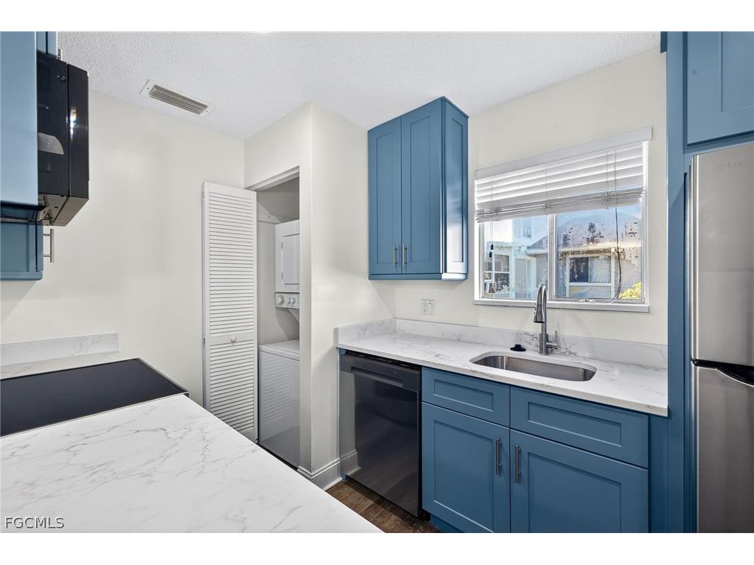 3271 Royal Canadian Trace #1 Fort Myers FL 33907 2026011293 image15