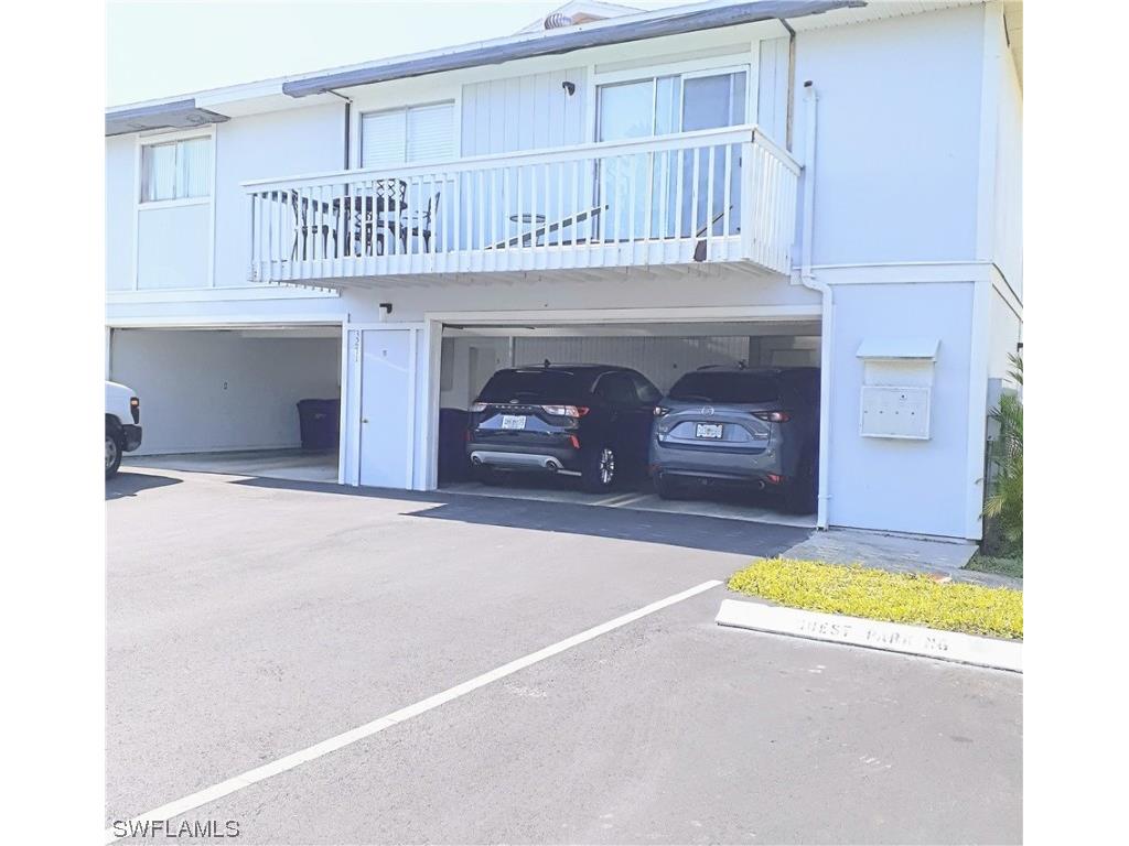 3271 Royal Canadian Trace #2 Fort Myers FL 33907 223034298 image1