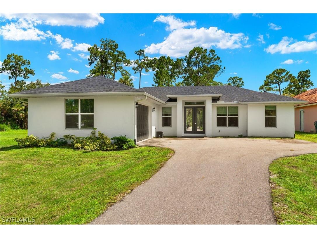 3272 20th Avenue SE Naples FL 34117 224063120 image1